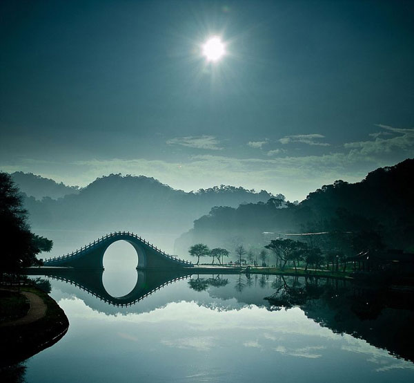 Moon Bridge – Ταϊπέι, Ταϊβάν