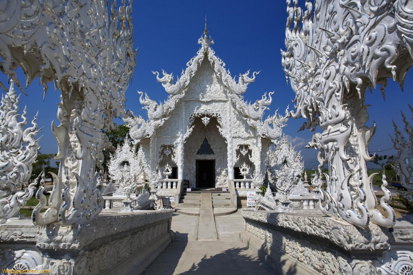 white-temple13
